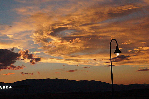 CA. SUNSET MT. SHASTA